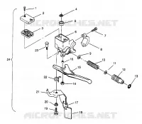MAITRE CYLINDRE XLT 0966756 (4933823382B001)