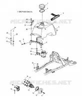 CARBURANT TANK AND CARBURATEUR MOUNTING